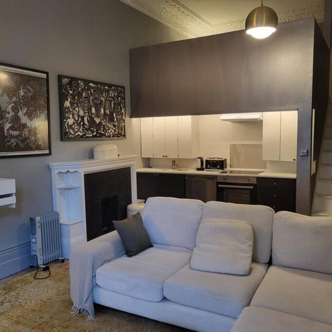 5 Luxury Spacious Loft - Prime Location - Comfortable Bed & Sofa Brighton Bagian luar foto